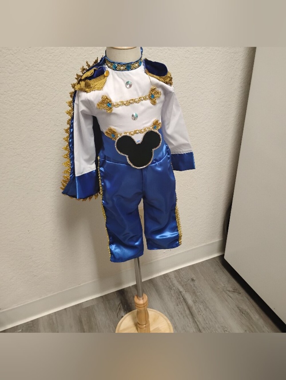Royal Blue & White Prince Costume for Kids - Brand Size 6-9 Months